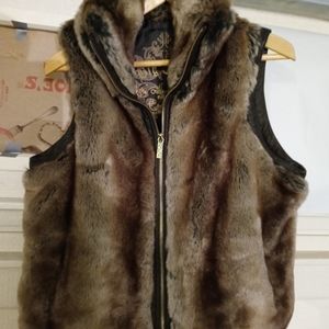 Big Chill faux fur vest